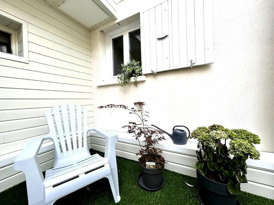 רושפור Cote Cour - Appartement En Plein Centre-Ville & Proche Des Thermes מראה חיצוני תמונה