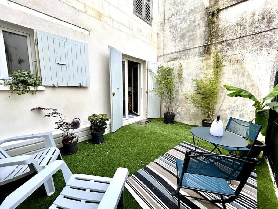 רושפור Cote Cour - Appartement En Plein Centre-Ville & Proche Des Thermes מראה חיצוני תמונה